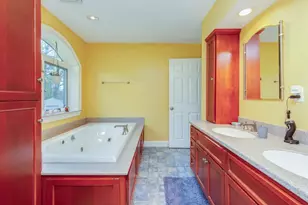 21 Hinds Ln, Pelham, NH 03076 - Photo 40