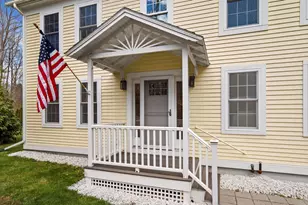 105 Brentwood Rd, Exeter, NH 03833 - Photo 2