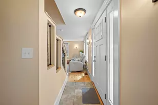 105 Brentwood Rd, Exeter, NH 03833 - Photo 16