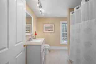 105 Brentwood Rd, Exeter, NH 03833 - Photo 26