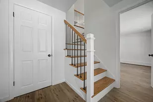 12 Davis Rd, Merrimack, NH 03054 - Photo 4