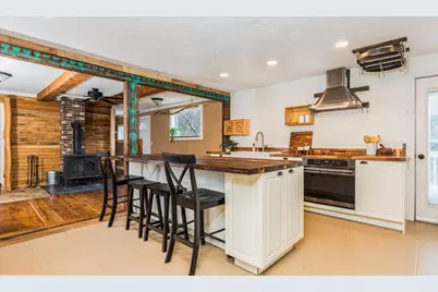 1685 Dover Road, Epsom, NH 03234 - Photo 12