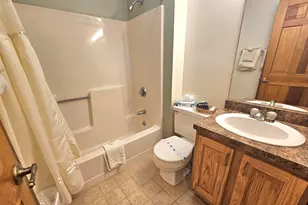 10 Lakeside W Dr, Woodstock, NH 03262 - Photo 22