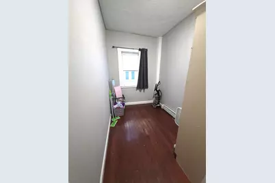 729 Pine Street, Manchester, NH 03104 - Photo 14
