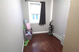 729 Pine St, Manchester, NH 03104 - Photo 14