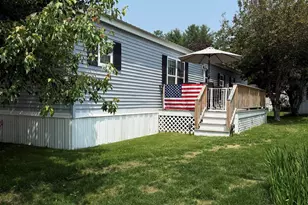 8 Sir Lancelot Dr, Exeter, NH 03833 - Photo 4