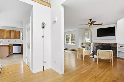 5 Van Buren Circle, Goffstown, NH 03045 - Photo 4