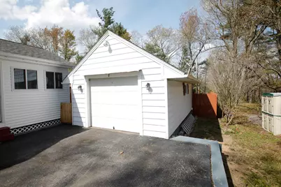 99 Saint Marie Street, Manchester, NH 03102 - Photo 6