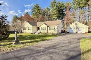 314 Mammoth Rd, Londonderry, NH 03053 - Photo 2