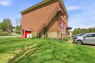 406 Back Ashuelot Rd, Winchester, NH 03441 - Photo 4