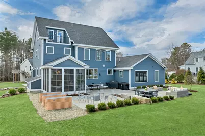 45 Artwill Avenue, Portsmouth, NH 03801 - Photo 2