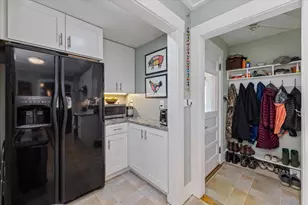 4 Fairview St, Keene, NH 03431 - Photo 12