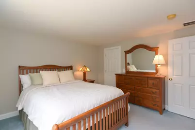17 Aldrich Street, Litchfield, NH 03052 - Photo 32
