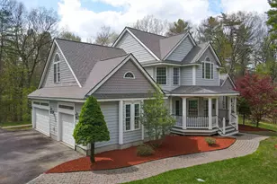 17 Aldrich St, Litchfield, NH 03052 - Photo 1