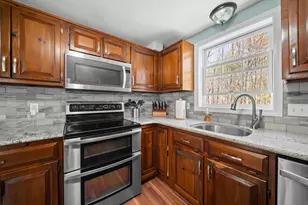 15 Earle Dr, Lee, NH 03861 - Photo 4