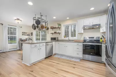 19 Squire Drive, Somersworth, NH 03878 - Photo 10