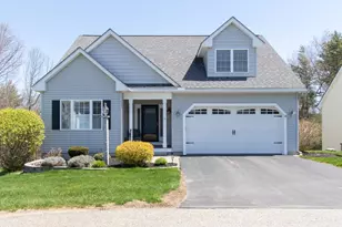 11 Bent Grass Cir, Kingston, NH 03848 - Photo 1