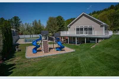 17 Georgetown Drive, Nashua, NH 03062 - Photo 32