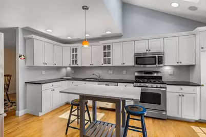 579 Sagamore Avenue #29, Portsmouth, NH 03801 - Photo 6
