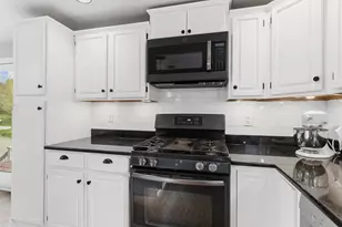 14 Weaver Pl, Weare, NH 03281 - Photo 14