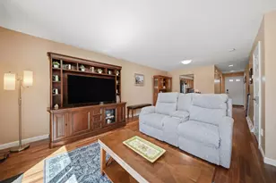 3020 Brown Ave, Manchester, NH 03103 - Photo 6