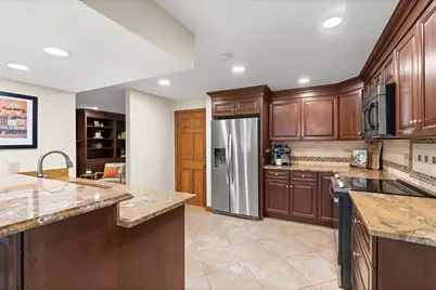 5 Wentworth Drive, Bedford, NH 03110 - Photo 10