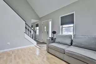 233 Trolley St, Manchester, NH 03103 - Photo 8