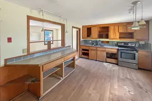24 Morrison Hill Dr, Littleton, NH 03561 - Photo 6