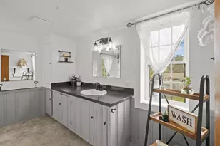 1407 S Stark Hwy, Weare, NH 03281 - Photo 28