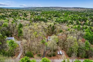 84 Horizon Ln, Candia, NH 03034 - Photo 4