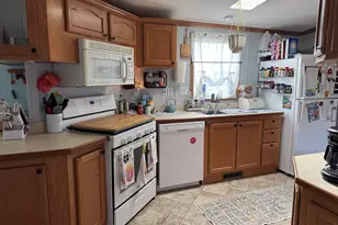 107 Sherwood Glen, Somersworth, NH 03878 - Photo 10