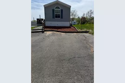 107 Sherwood Glen, Somersworth, NH 03878 - Photo 2