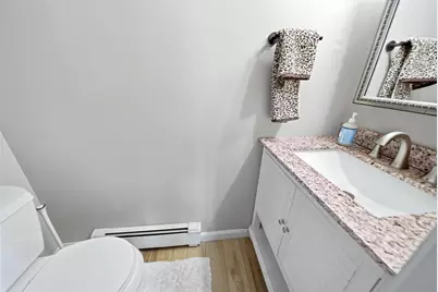 594 Dix Street, Manchester, NH 03103 - Photo 14