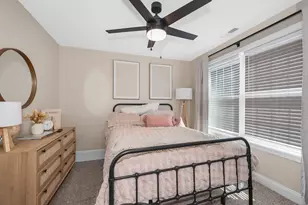 35 Mt Pleasant St, Derry, NH 03038 - Photo 18