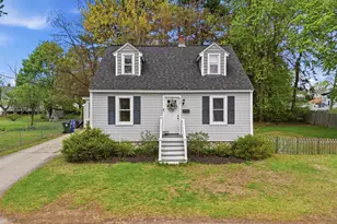 216 Fremont St, Manchester, NH 03103 - Photo 2