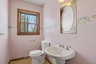 63 Kienia Rd, Hudson, NH 03051 - Photo 16