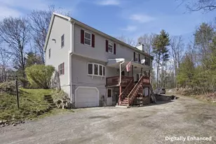 63 Kienia Rd, Hudson, NH 03051 - Photo 2
