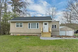 885 High St, Candia, NH 03034 - Photo 1