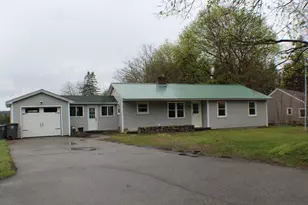 520 Pembroke St, Pembroke, NH 03275 - Photo 1