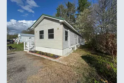 27 Mavis Avenue, Rochester, NH 03867 - Photo 2