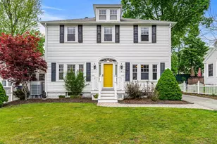 9 Bennett St, Nashua, NH 03064 - Photo 1