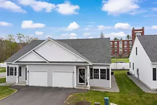 22 Angel Pt Cir, Goffstown, NH 03045 - Photo 6