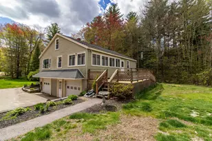 60 Robinson Rd, Hudson, NH 03051 - Photo 4