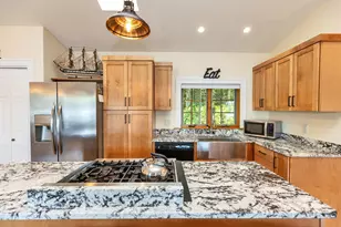 65 Nelson Rd, Harrisville, NH 03450 - Photo 12