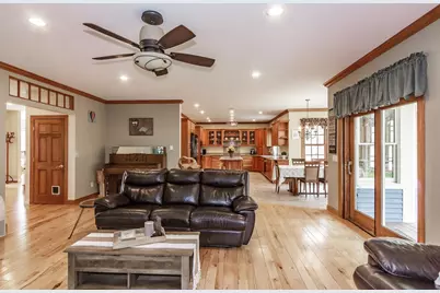 440 Howard Street, Lunenburg, MA 01462 - Photo 8