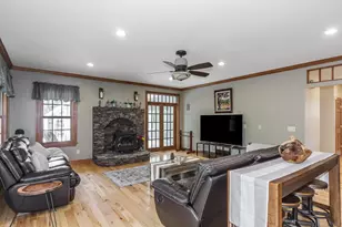 440 Howard St, Lunenburg, MA 01462 - Photo 8