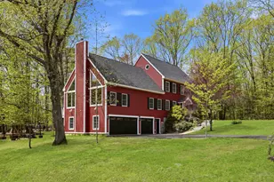29 Overlook Dr, Newfields, NH 03856 - Photo 4