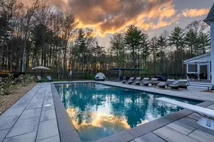 14 Wiggin Way, Stratham, NH 03885 - Photo 4