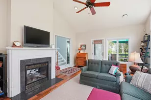 17 Village Dr, Atkinson, NH 03811 - Photo 6