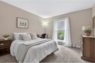 92 Eastern Avenue #202, Manchester, NH 03104 - Photo 6